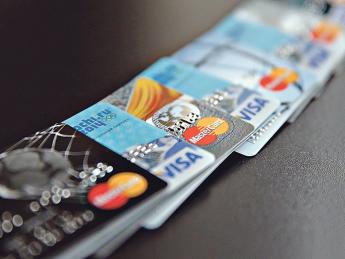 ЦБ предупредил о новом виде мошенничества с кредитными картами - «Финансы»