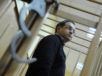 Защита экс-сенатора Фетисова обжаловала решение о его аресте - «Финансы»