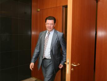 Не дождавшись повышения, Андрей Донских уходит из Сбербанка - «Финансы»