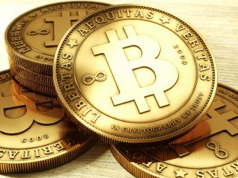 ФСБ и МВД поставят на контроль сделки с Bitcoin - «Финансы»