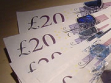 Банк Англии напечатает банкноты в 20 фунтов из пластика - «Новости Банков»