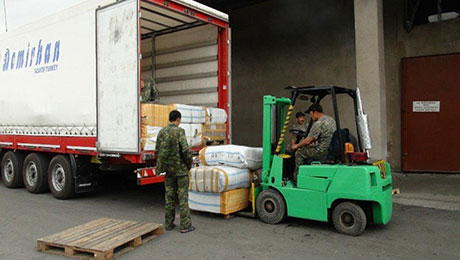 НПП: досмотр грузов казахстанских перевозчиков на таможне РФ недопустим - «Финансы»