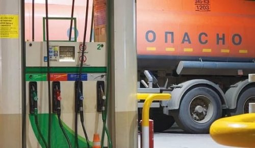 Бензин в РК может не дешеветь из-за сговора на рынке — эксперт - «Финансы»