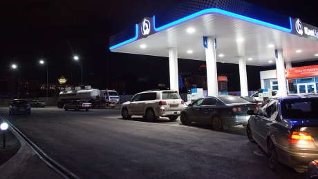 Цена на бензин марки Аи-92 на заправках КМГ подскочила до Т130 - «Финансы»
