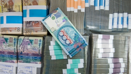 Нацбанк продолжил 9 октября валютные интервенции на KASE - «Финансы»