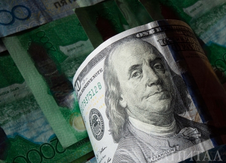 В Казахстане ограничат выдачу ипотеки в долларах - «Финансы»