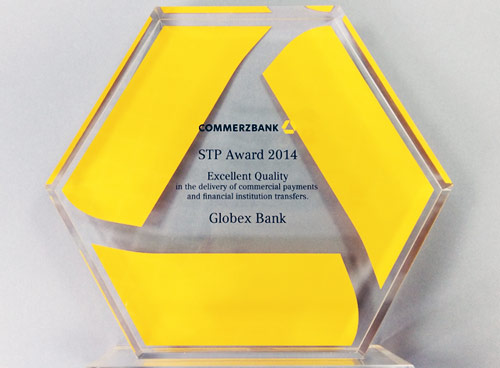 14.10.15. Банк «ГЛОБЭКС» удостоен международных наград Commerzbank AG и Deutsche Bank - Банк «ГЛОБЭКС»
