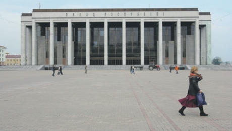 Всемирный банк рекомендует Минску девальвировать рубль - «Финансы»