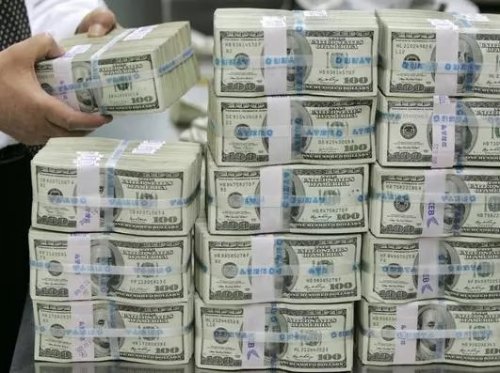 Интервенции Нацбанка на поддержку курса превысили 1,5 млрд долларов - «Финансы и Банки»