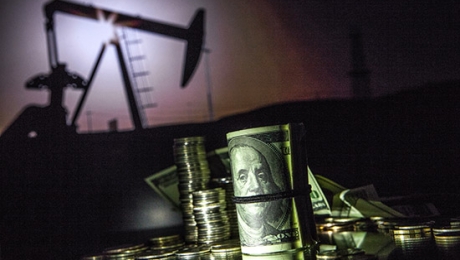 Рубль почти перестал реагировать на изменения цен на нефть - «Финансы»