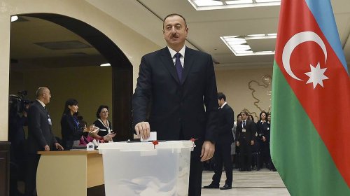 Азербайджанские избиратели подали голос в тишине - «Финансы»