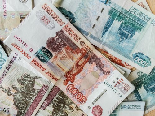 Центробанк напечатает 1 трлн рублей до конца года - «Финансы и Банки»