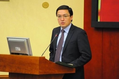 Акишев будет объяснять казахстанцам все действия Нацбанка - «Финансы и Банки»