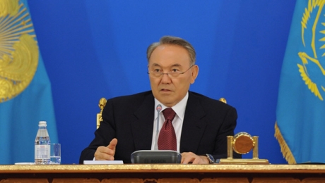 Президент: без девальвации казахстанцы стали бы намного беднее - «Финансы»