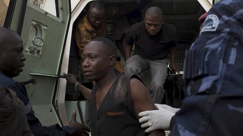 В ходе штурма отеля в Буркина-Фасо освобождены 126 заложников - «Финансы»