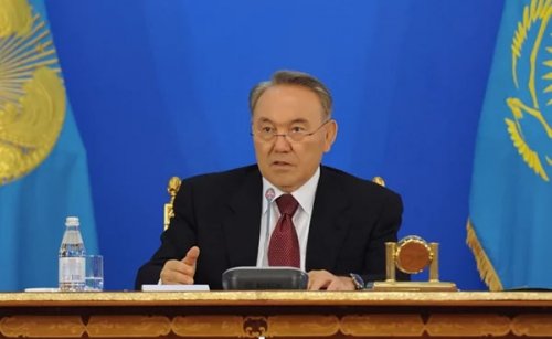 Назарбаев раскритиковал чиновников за «вражеское» отношение к народным деньгам - «Финансы»