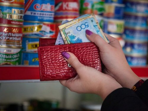 Средняя зарплата в Казахстане - 136,1 тыс. тенге - «Финансы»