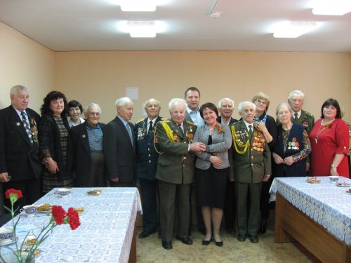 Абсолют Банк в Екатеринбурге присоединился к поздравлениям ветеранов ВОВ - «Пресс-релизы»
