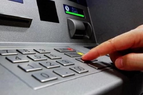 В Японии 100 человек ограбили 1400 банкоматов - меньше чем за 3 часа - «Финансы»