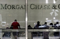 Простые миллионеры уже недостаточно богаты для JP Morgan Chase - «Финансы»