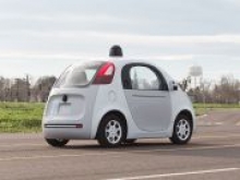 Робоавтомобиль Google научился ездить «по-человечески» - «Новости Банков»