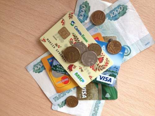 В Киев, бабушке. Как перевести деньги из России на Украину? - «Новости Банков»