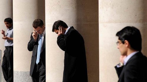 Заработки топ-менеджеров британских компаний сократились на 17% - «Финансы»