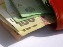 Зарплаты украинцев за год выросли на 35,5% - «Новости Банков»