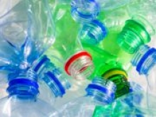 В Европе намерены увеличить долю переработки пластиковых бутылок до 90% - «Финансы и Банки»