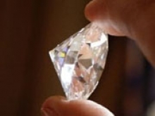 Ученые обнаружили в земной коре квадриллион тонн алмазов - «Финансы и Банки»