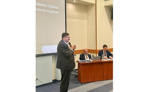 Павел Сигал принял участие в конференции, организованной Ассоциацией Российских банков - «Автоградбанк»