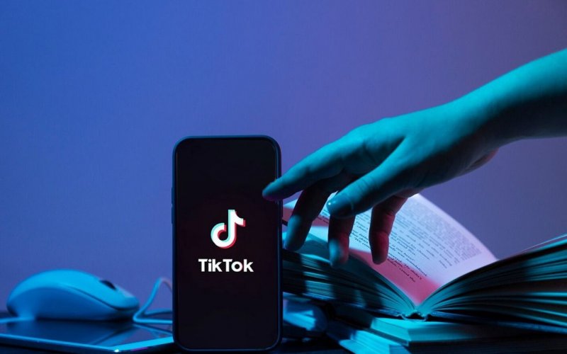 Фрэнк Маккорт заявил о планах купить подразделение TikTok в США - «В мире»